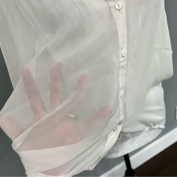 Almost Famous Sheer Medium Button Up Short Sleeve Top - Picture 4 of 15